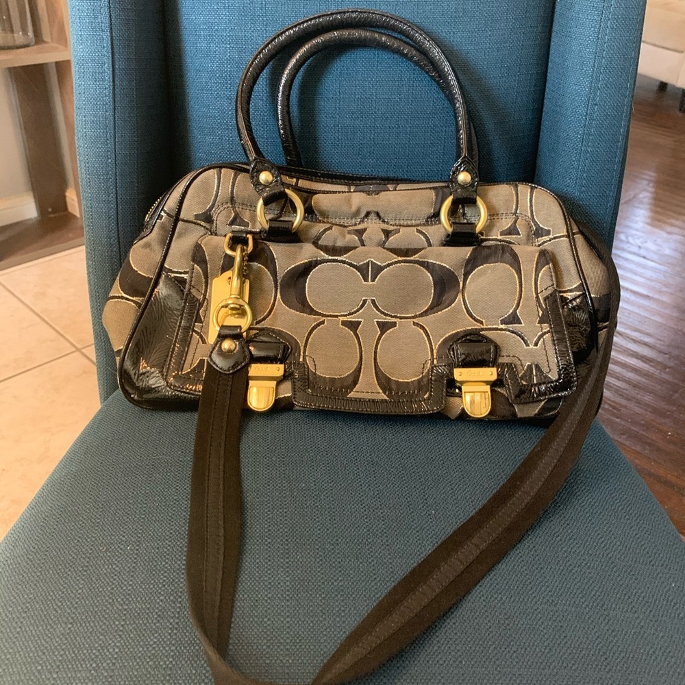 Crossbody coach bag